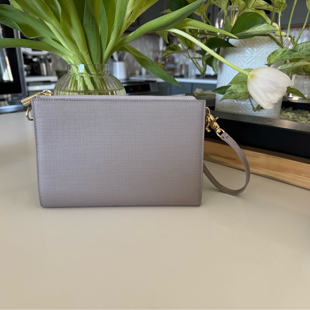 NWT Dagne Dover Essentials Clutch Wallet/Crossbody